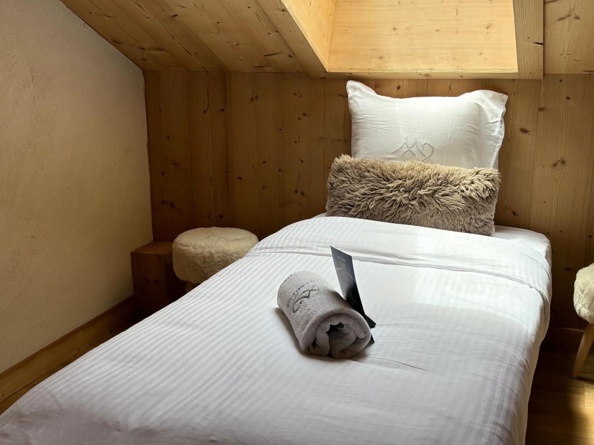 Chalet L'Aberiot Монрьон Экстерьер фото
