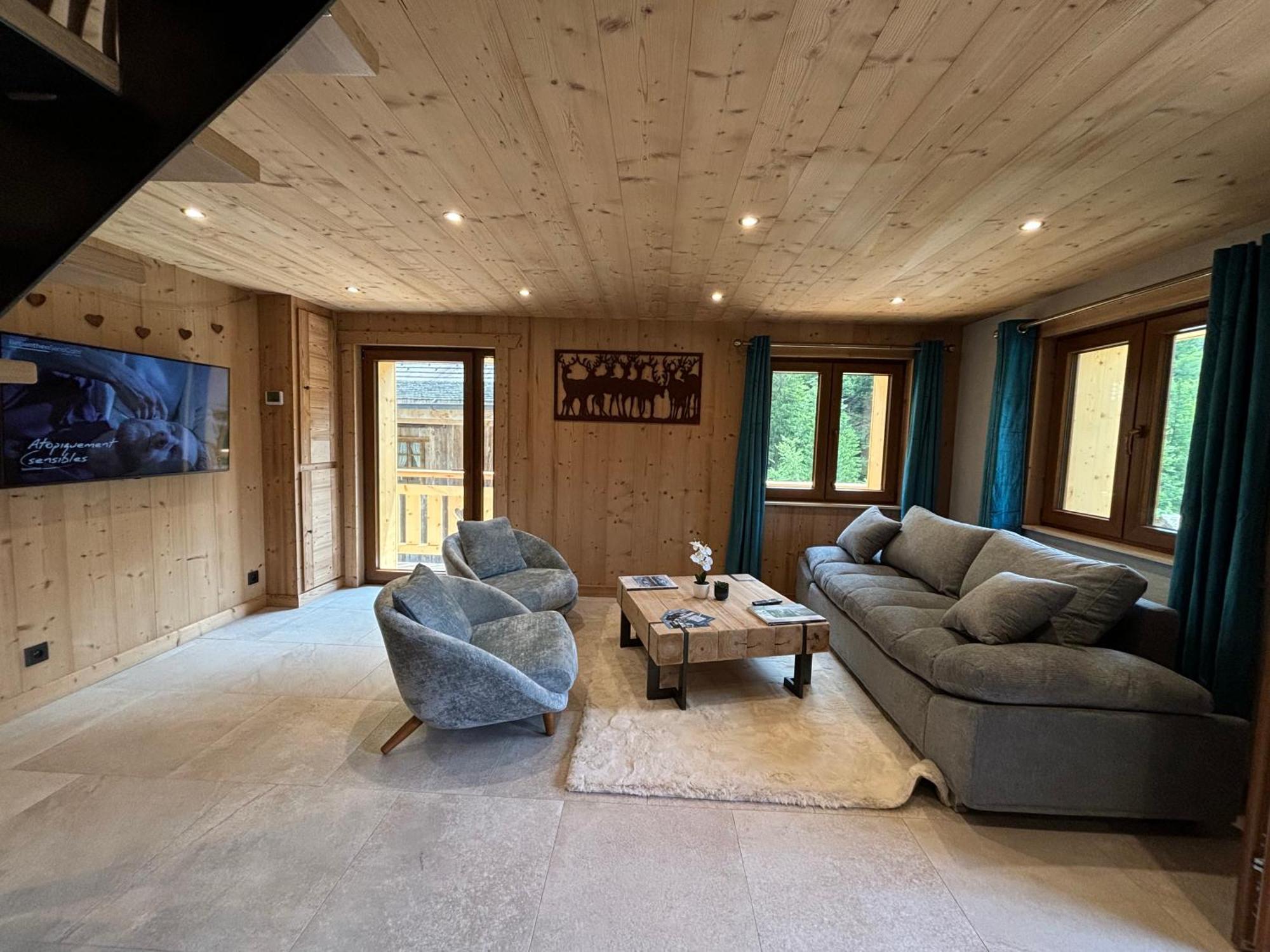 Chalet L'Aberiot Монрьон Экстерьер фото