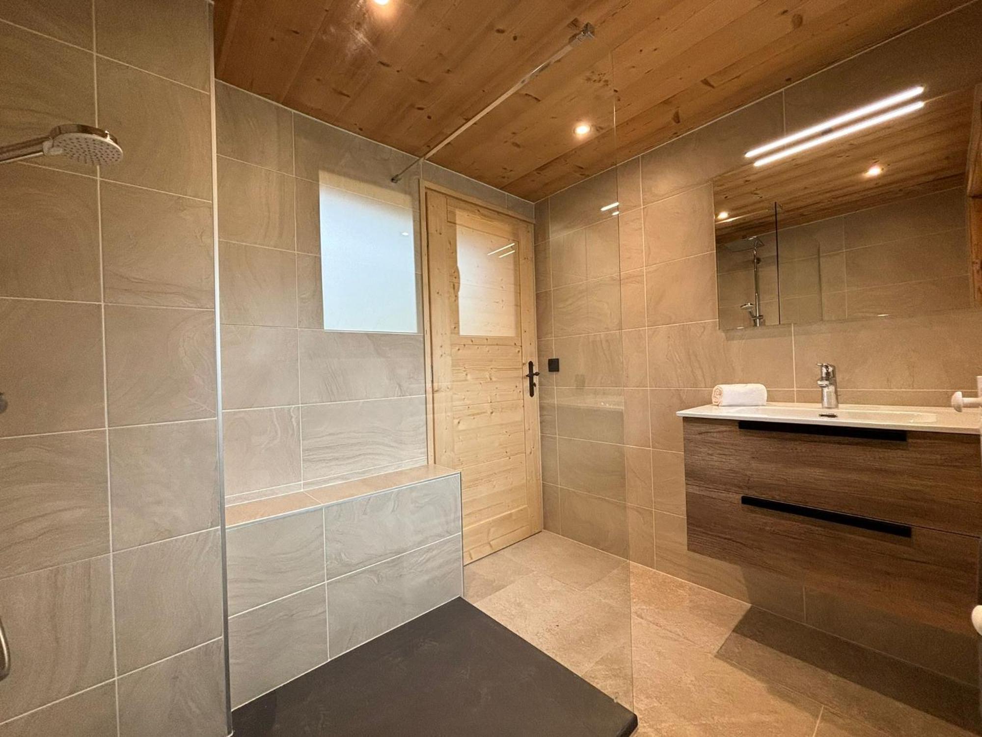 Chalet L'Aberiot Монрьон Экстерьер фото